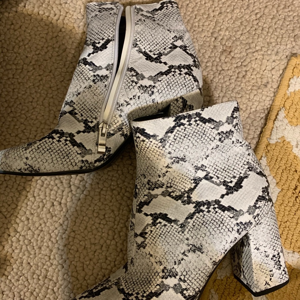 princess polly booties